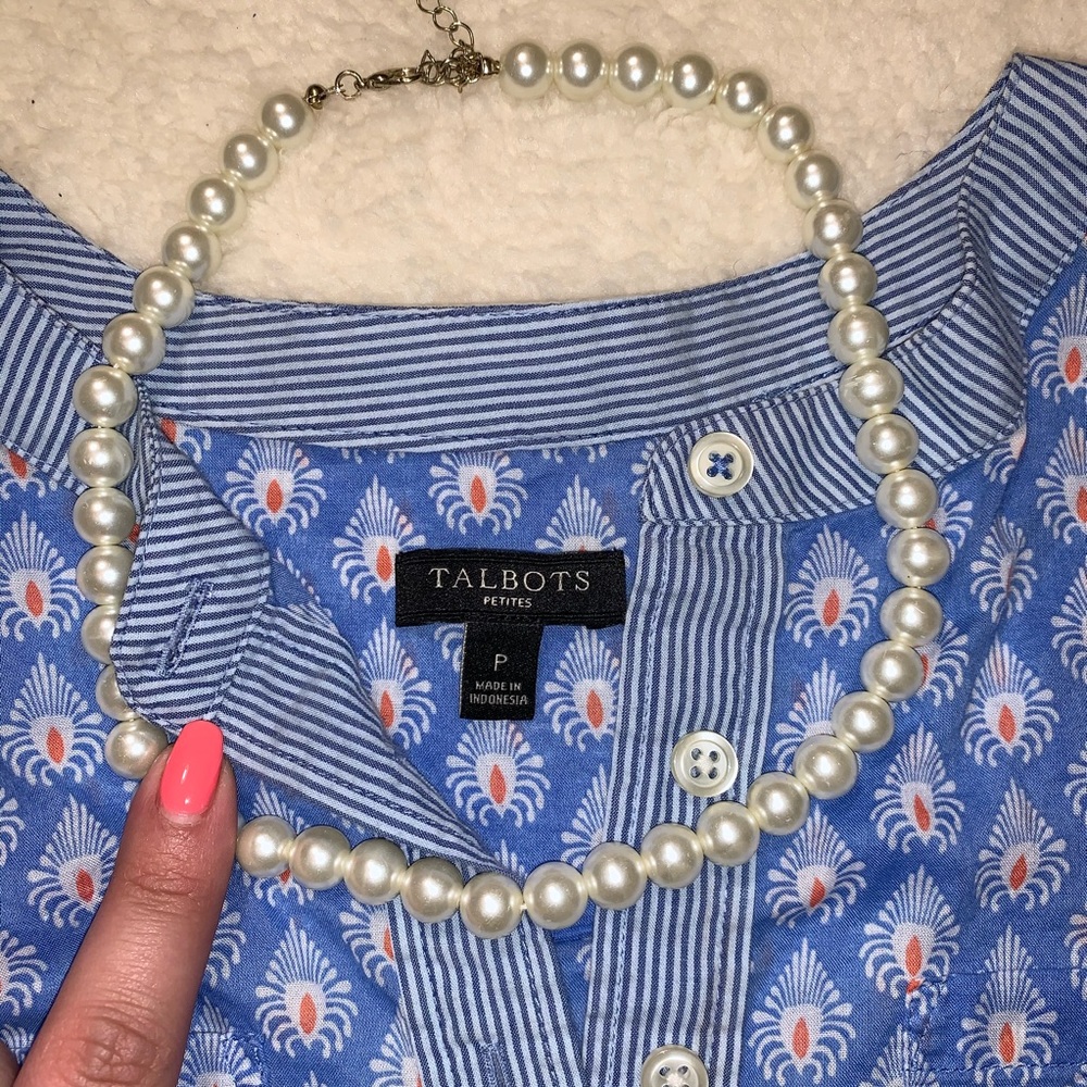 Talbots Long Sleeve - Picture 2 of 3
